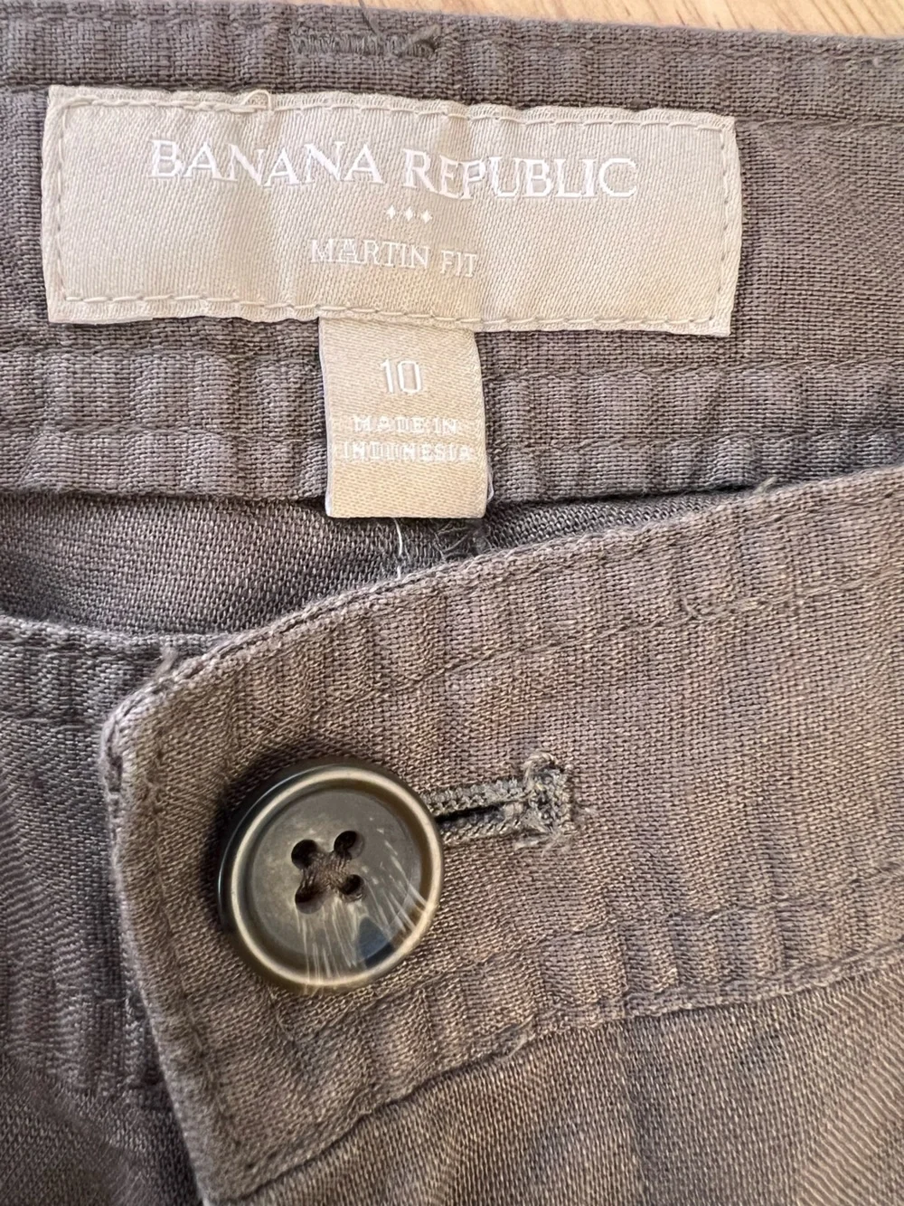 Banana Republic Cargo Capris Martin Fit Brown Linen Blend